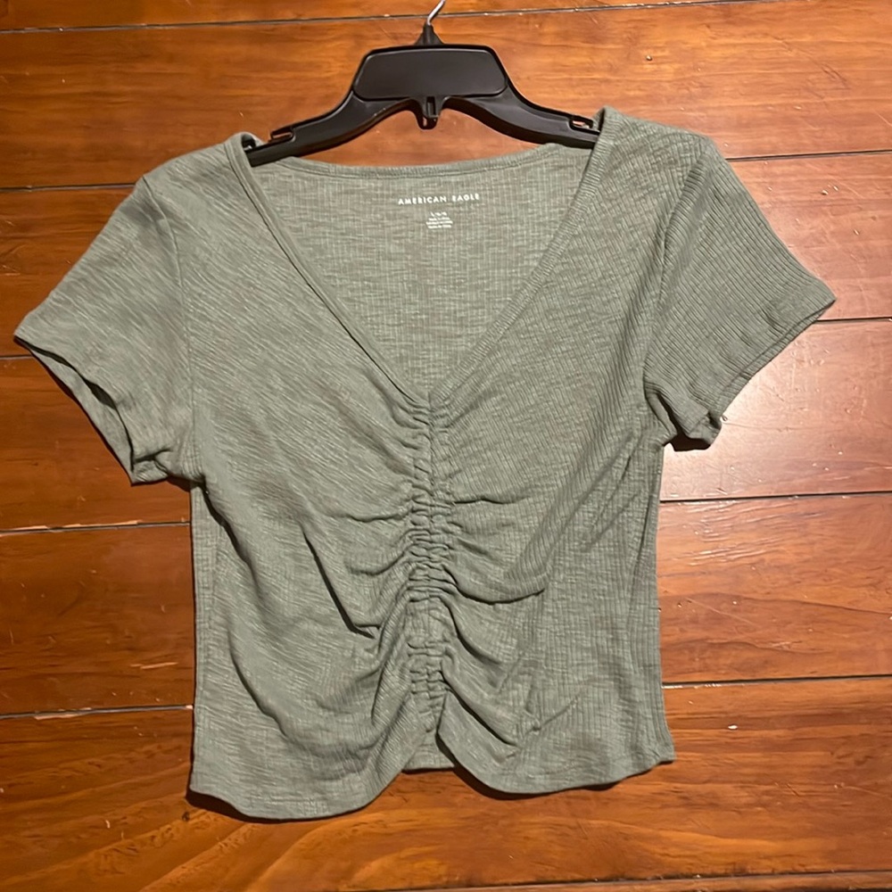 American eagle cropped top